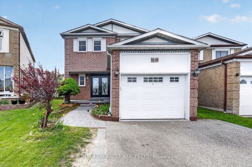 88 Reed Dr, Ajax, ON, L1S6T6 | Card Image