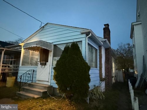 258 Lynwood Ave, HAMILTON, NJ, 08609-1712 | Card Image