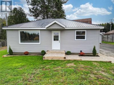 33236 Highway 62, House other with 2 bedrooms, 1 bathrooms and 7 parking in Maynooth ON | Image 3