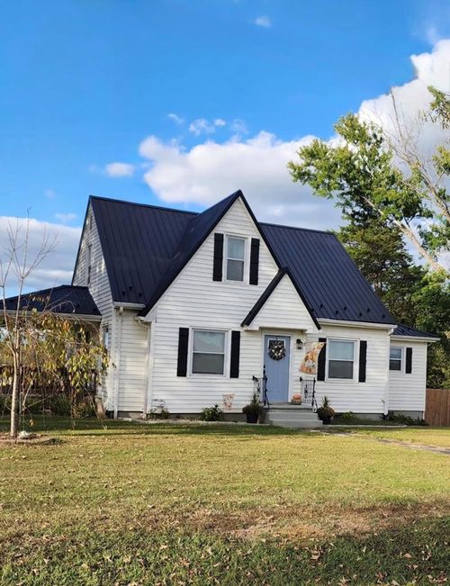 61 Mohawk Rd, Buckingham, VA, 23921-3412 | Card Image