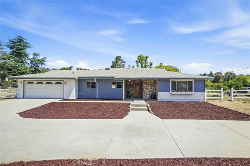 652 Pomeroy Rd, Nipomo, CA, 93444-8508 | Card Image