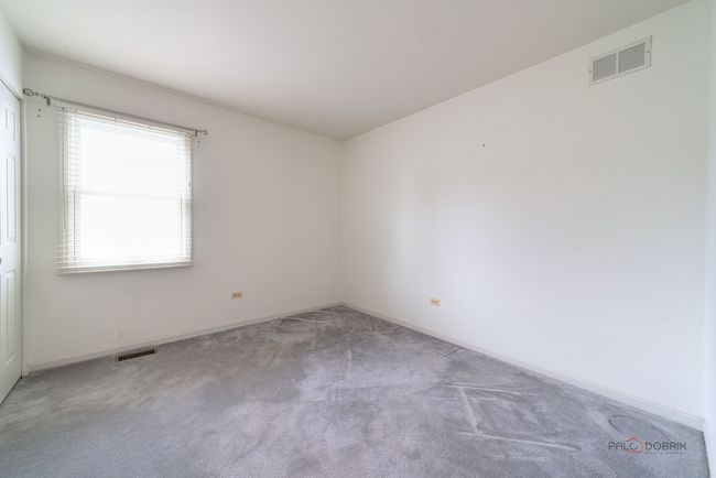 2021 Liberty Ln, House other with 3 bedrooms, 2 bathrooms and 2 parking in Gurnee IL | Image 19