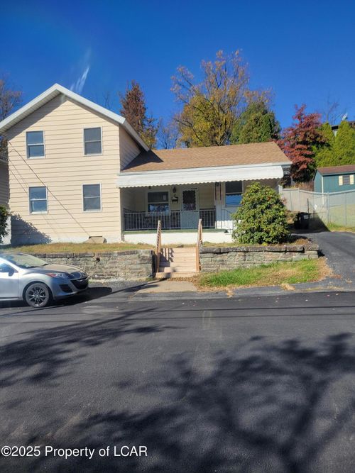 37 Hale St, Yatesville, PA, 18640-3347 | Card Image
