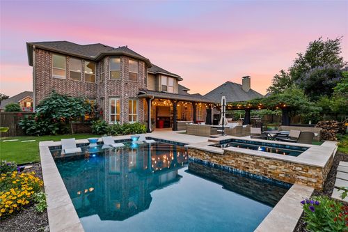 9031 Cedar Rdg, Lantana, TX, 76226-4342 | Card Image