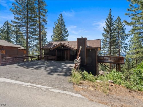 557 Knotty Pine Dr, Incline Village, NV, 89451-8407 | Card Image