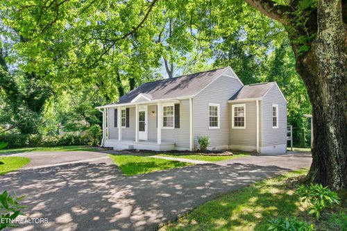 3922 Briargate Ave, Knoxville, TN, 37919 | Card Image