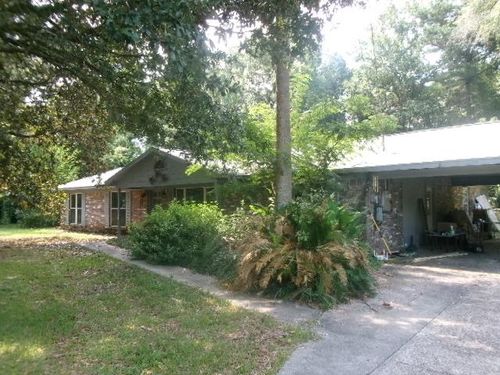 139 Tennyson Cv, Picayune, MS, 39466-7643 | Card Image