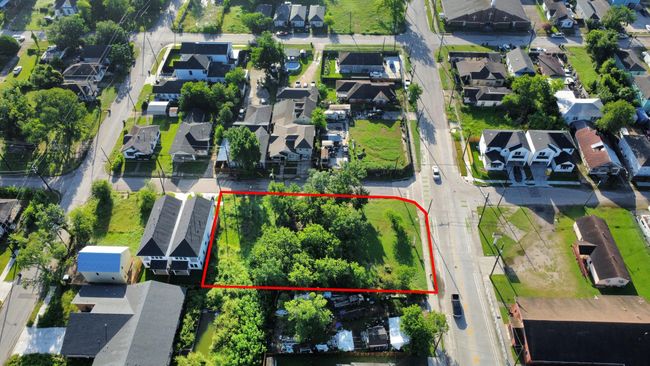 2319 Lorraine St, Home with 0 bedrooms, 0 bathrooms and null parking in Houston TX | Image 5