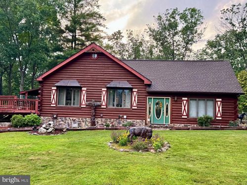 233 13th St, HAMMONTON, NJ, 08037-8622 | Card Image