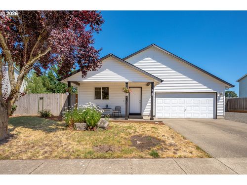 420 E Washington St, Carlton, OR, 97111-9598 | Card Image