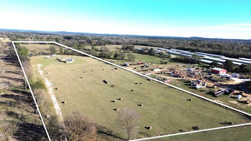 5386 Us Highway 271 N, Pittsburg, TX, 75686-7910 | Card Image