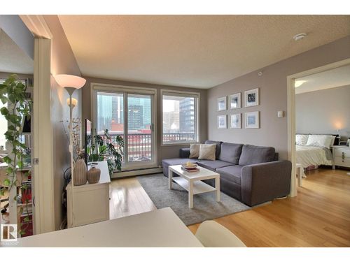 10180 104 St Nw, Edmonton, AB, T5J1A7 | Card Image