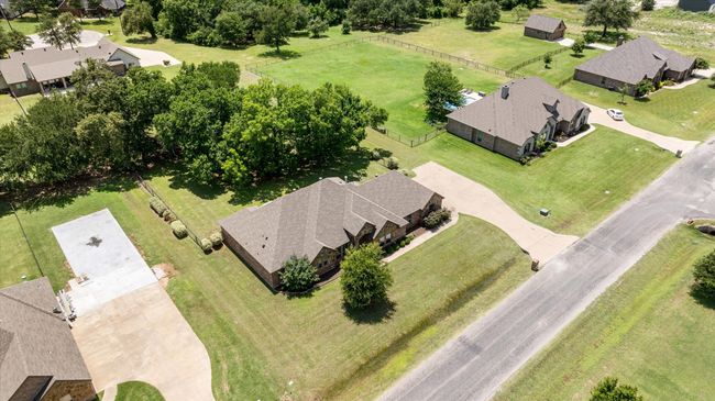 Aerial perspective of suburban area | Image 37