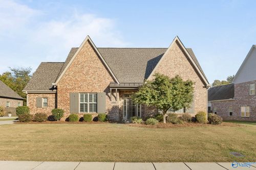 2844 Natures Cv, Owens Cross Roads, AL, 35763-5211 | Card Image