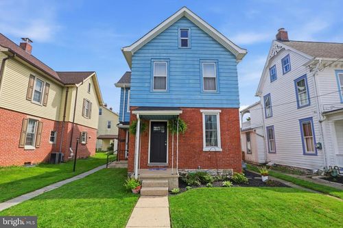 403 Walnut St, WRIGHTSVILLE, PA, 17368-1127 | Card Image