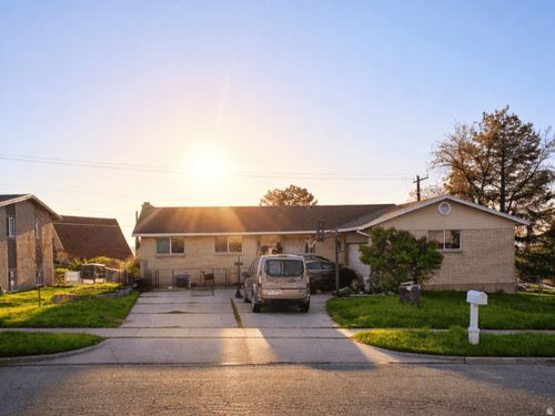 1812 900, Bountiful, UT, 84010-2302 | Card Image