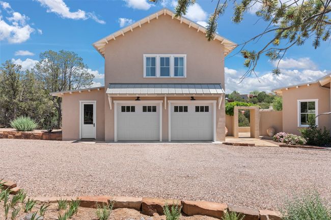 1015 Mansion Ridge Rd, House other with 2 bedrooms, 3 bathrooms and 6 parking in Santa Fe NM | Image 60