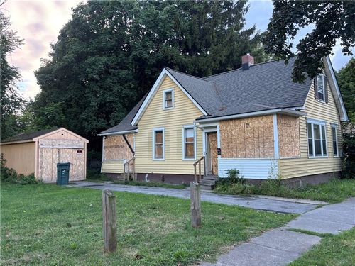 131 Friederich Park, Rochester, NY, 14621-5726 | Card Image