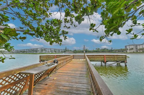 h305-3753 Lake Bayshore Dr, BRADENTON, FL, 34205-5110 | Card Image