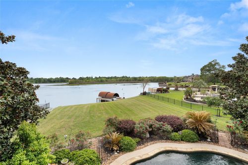 11348 Lake Oak Drive, Montgomery, TX, 77356 | Card Image