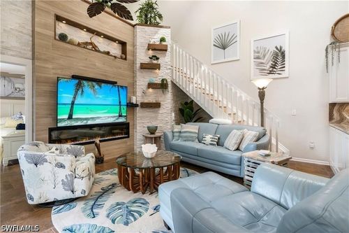 2a-4112 Covey Run, NAPLES, FL, 34109-1530 | Card Image