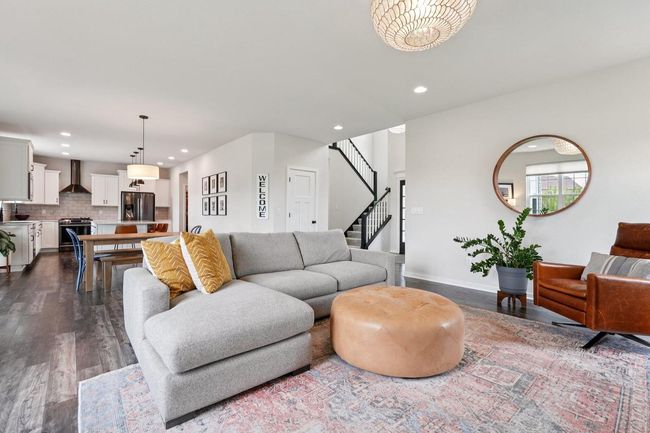 8975 W Eagle Court, House other with 5 bedrooms, 3 bathrooms and null parking in Mequon WI | Image 10