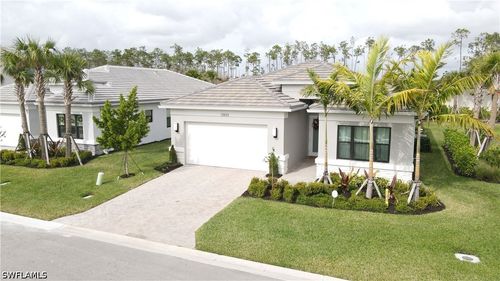 12830 Hawkins Dr, ESTERO, FL, 33928-4077 | Card Image