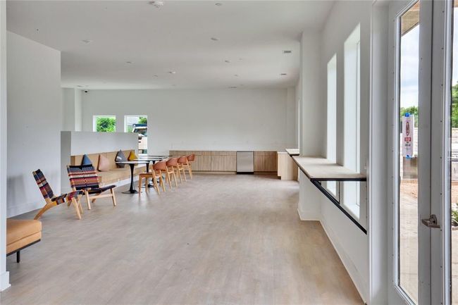 APT-203 - 4802 S Congress Ave, Condo with 1 bedrooms, 1 bathrooms and 1 parking in Austin TX | Image 18