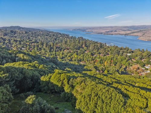 95 Highland Way, Inverness, CA, 94937 | Card Image