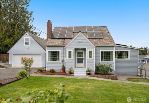 2820 S 152nd St, Seatac, WA, 98188-2028 | Card Image