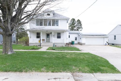 207 Truman St, Luana, IA, 52156-7701 | Card Image