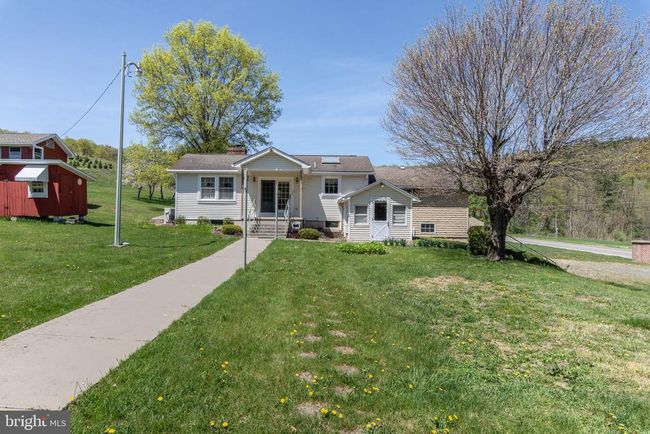 1033 Mill Rd, House other with 2 bedrooms, 1 bathrooms and null parking in Lehighton PA | Image 33