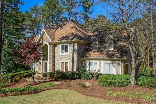 180 Wing Mill Rd, Sandy Springs, GA, 30350-3143 | Card Image