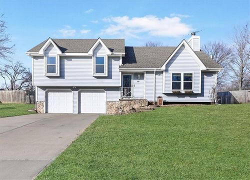 610 Meadowlark Road, Lansing, KS, 66043 | Card Image