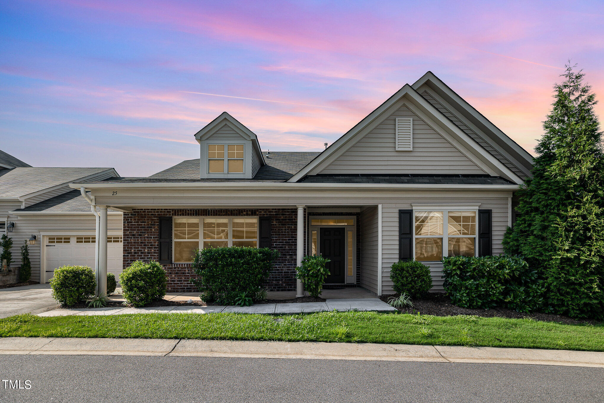 Catalina Ct, Clayton, NC 27527