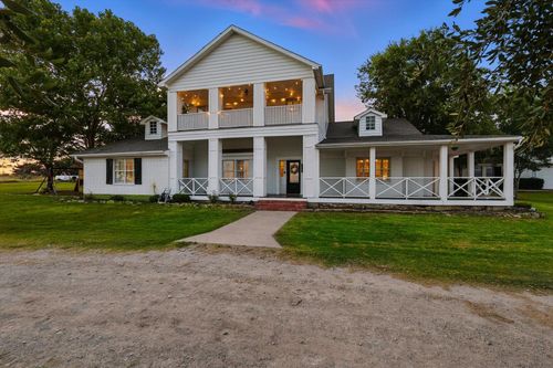 185 Quail Run Ct, Decatur, TX, 76234-2497 | Card Image