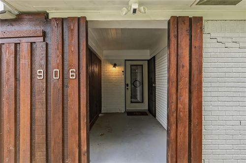 906 Gilchrist Avenue, College Station, TX, 77840 | Card Image
