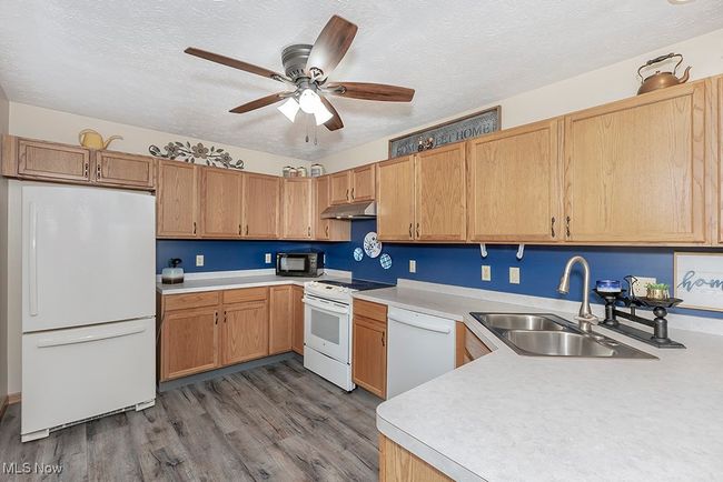 UNIT-6 - 7572 Monterey Bay Dr, Condo with 2 bedrooms, 2 bathrooms and null parking in Mentor-On-The-Lake OH | Image 23