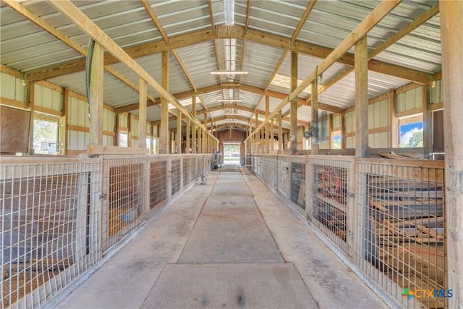 Sizeable Stalls | Image 12