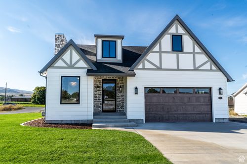 174 S 300 W, Richmond, UT, 84333-1318 | Card Image