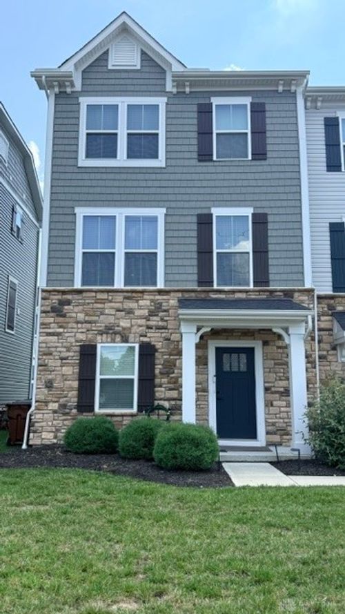 5 Wentworth Ln, Deer Park, OH, 45236-3574 | Card Image