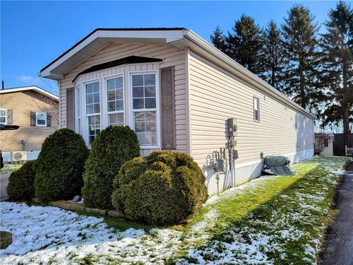 8-25 Thames Rd, Saint Marys, ON, N4X1G1 | Card Image