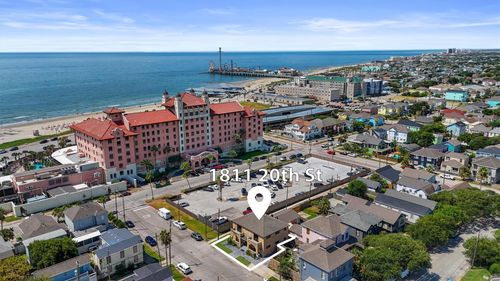 apt-3-1811 20th St, Galveston, TX, 77550-9656 | Card Image