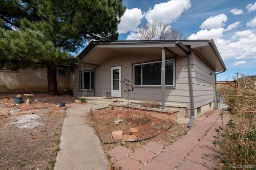 825 W Kansas Ave, Trinidad, CO, 81082-1323 | Card Image