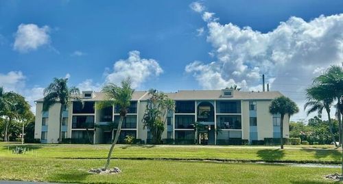apt-c1-1112 Green Pine Blvd, West Palm Beach, FL, 33409-7079 | Card Image