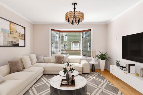 1-22 Miles Ave, Providence, RI, 02906-4215 | Card Image