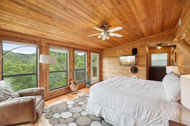 1002 Jousting Pl, House other with 3 bedrooms, 3 bathrooms and 4 parking in Austin TX | Image 17