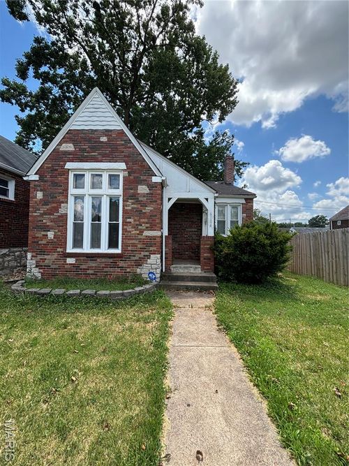 6104 N Pointe Blvd, Saint Louis, MO, 63147-1008 | Card Image