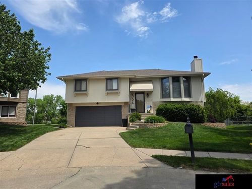 3306 S 152nd Avenue Cir, Omaha, NE, 68144-5468 | Card Image