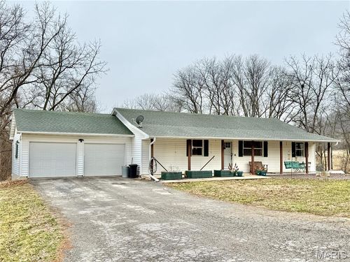 13001 Woodland Groves Pl, Hannibal, MO, 63401-7858 | Card Image